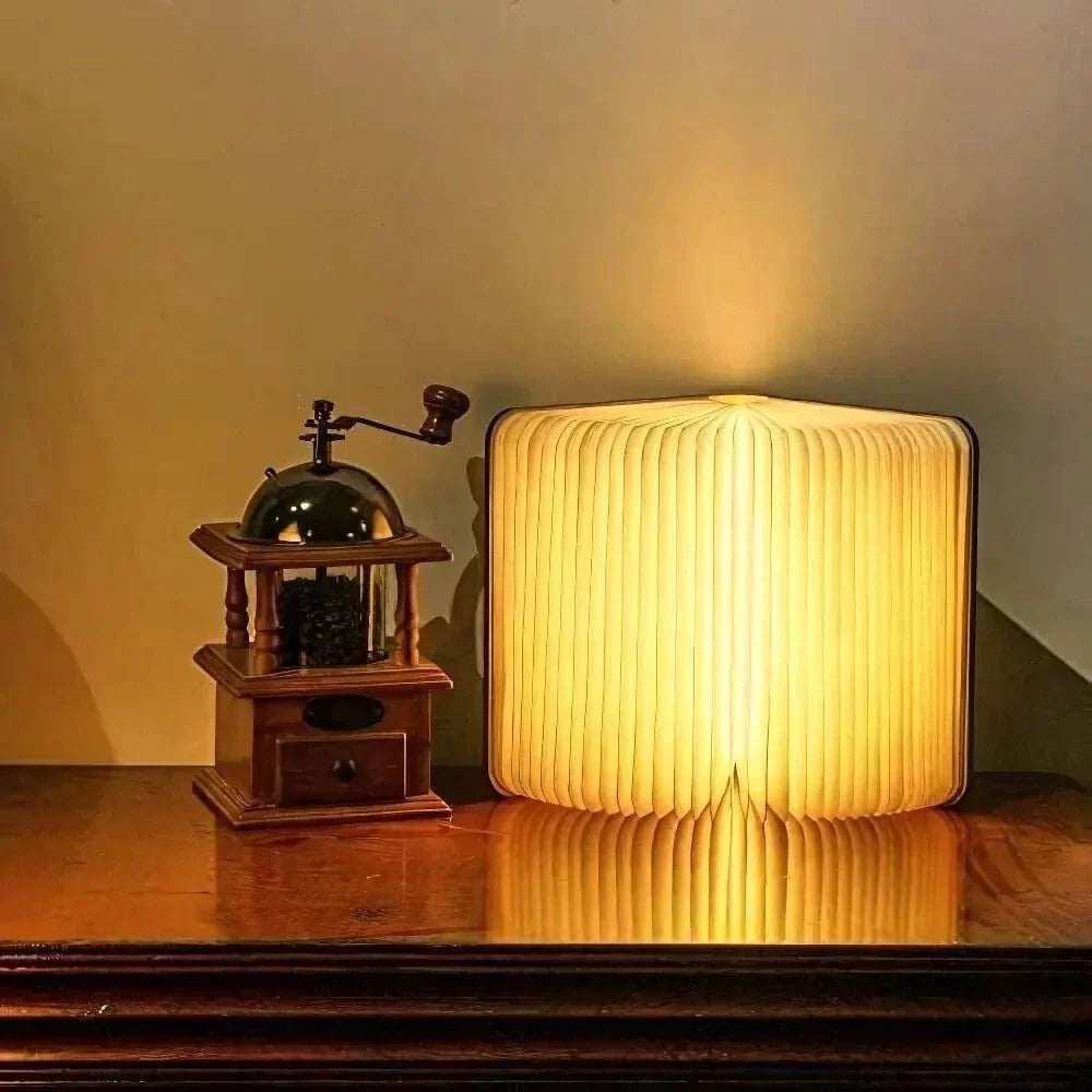 Boeklamp Oplaadbaar – 360° Opvouwbare LED Tafellamp in Boekvorm